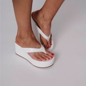 Berlin Wedge-White